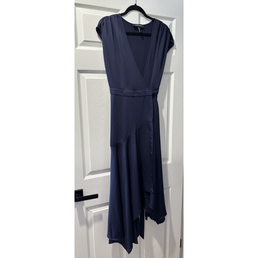 Vintage Women’s BCBG Max Azria Navy Wrap Dress Sz Small Frilly Hem Tie Waist Y2K